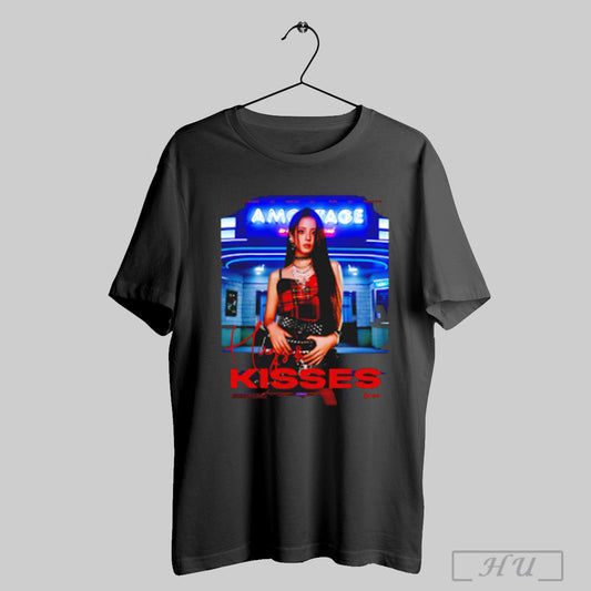 Amortage Jisoo Poster Hugs And Kisses Shirt Sweatshirt