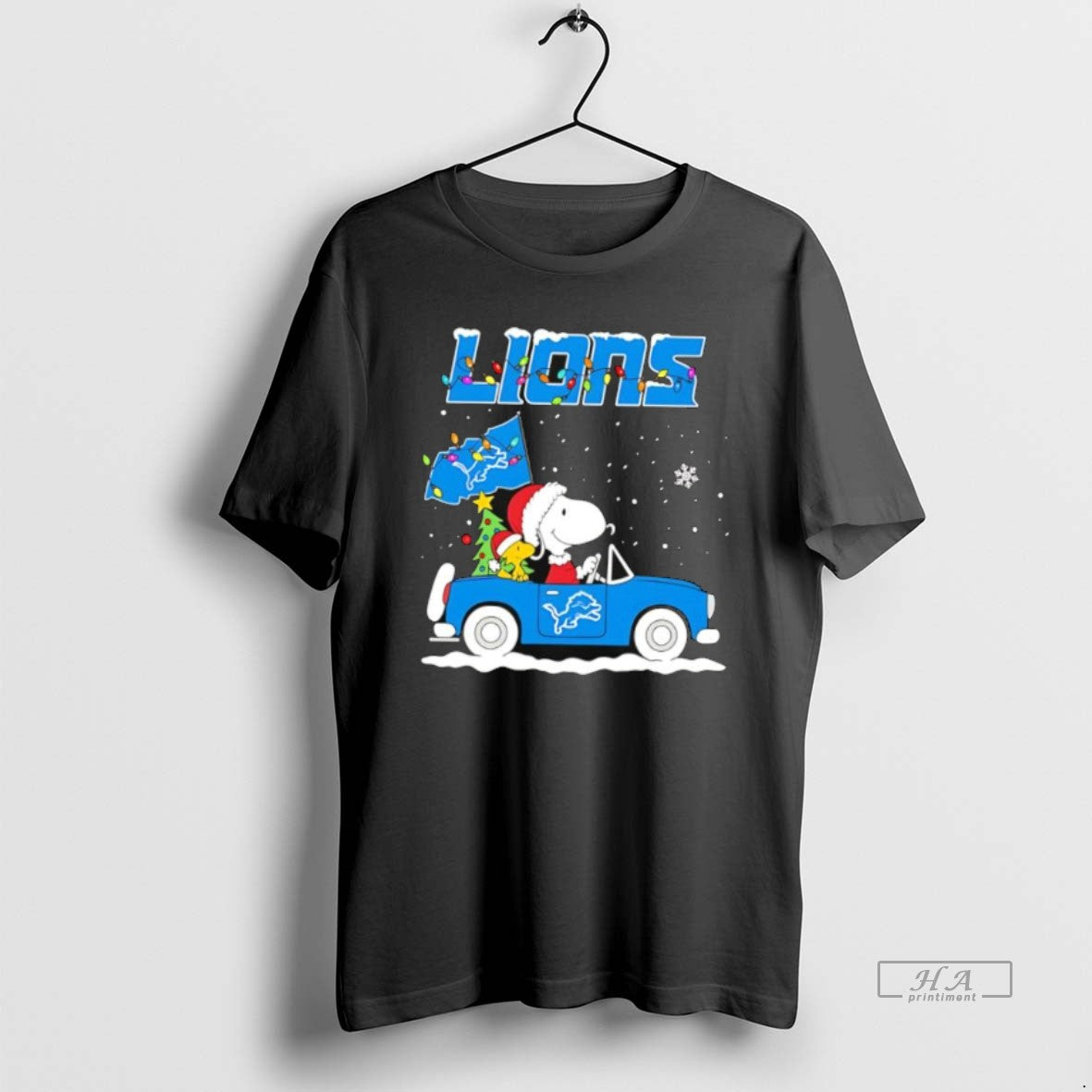 Official Snoopy And Woodstock Santa Christmas Detroit Lions On By Car T-Shirts, Hoodie, Sweatshirt | TeeSparky.com