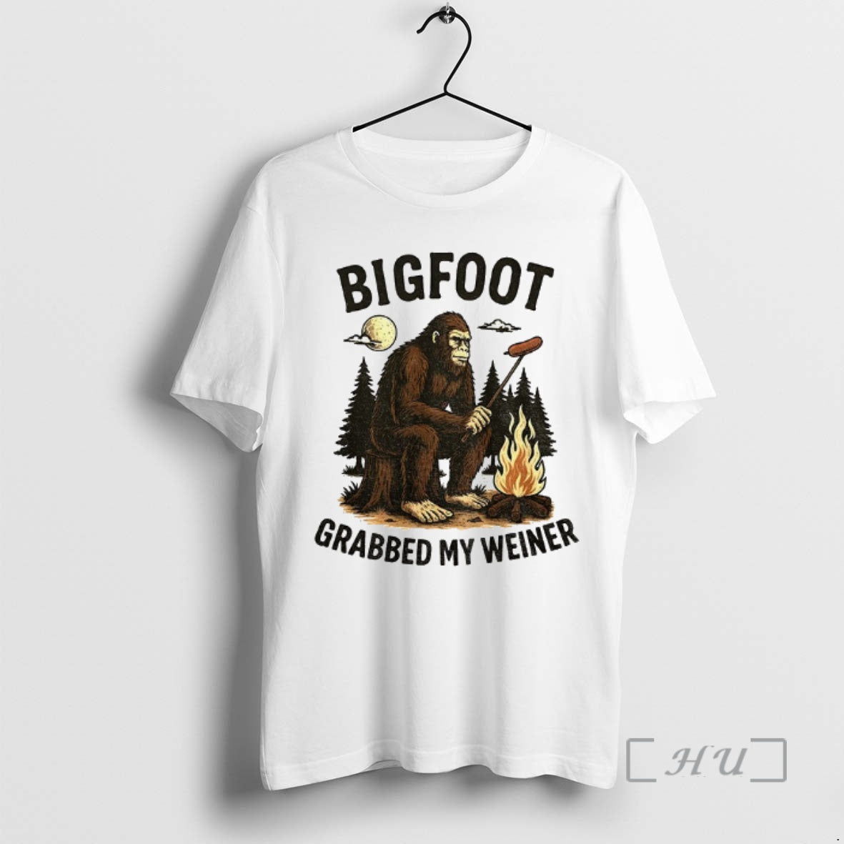 Officials Bigfoot Grabbed My Wiener Vintage T-Shirts, Hoodie, Sweatshirt | TeeSparky.com