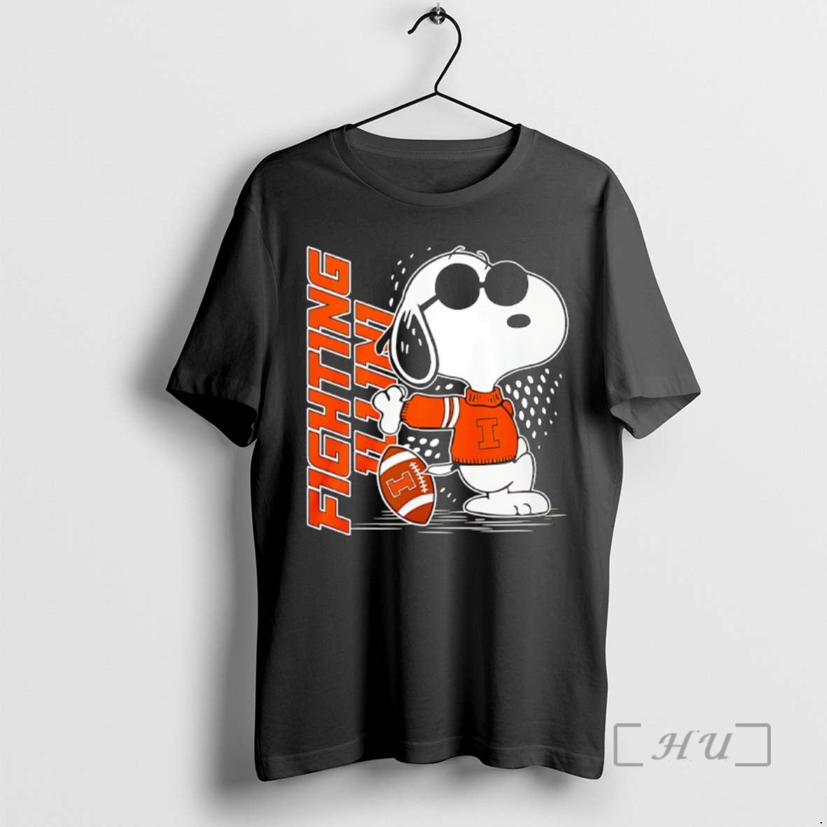 Officials Snoopy Joe Cool And Illinois Fighting Illini Merchandise T-Shirts, Hoodie, Sweatshirt | TeeSparky.com
