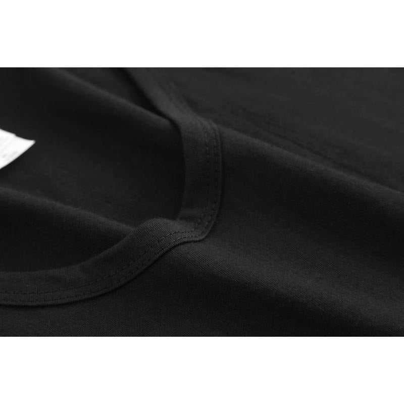 "Quirky Men's Vest with a Playful Design, Featuring a Black Cat Eating Ramen and Japanese - style Typography for a Fun