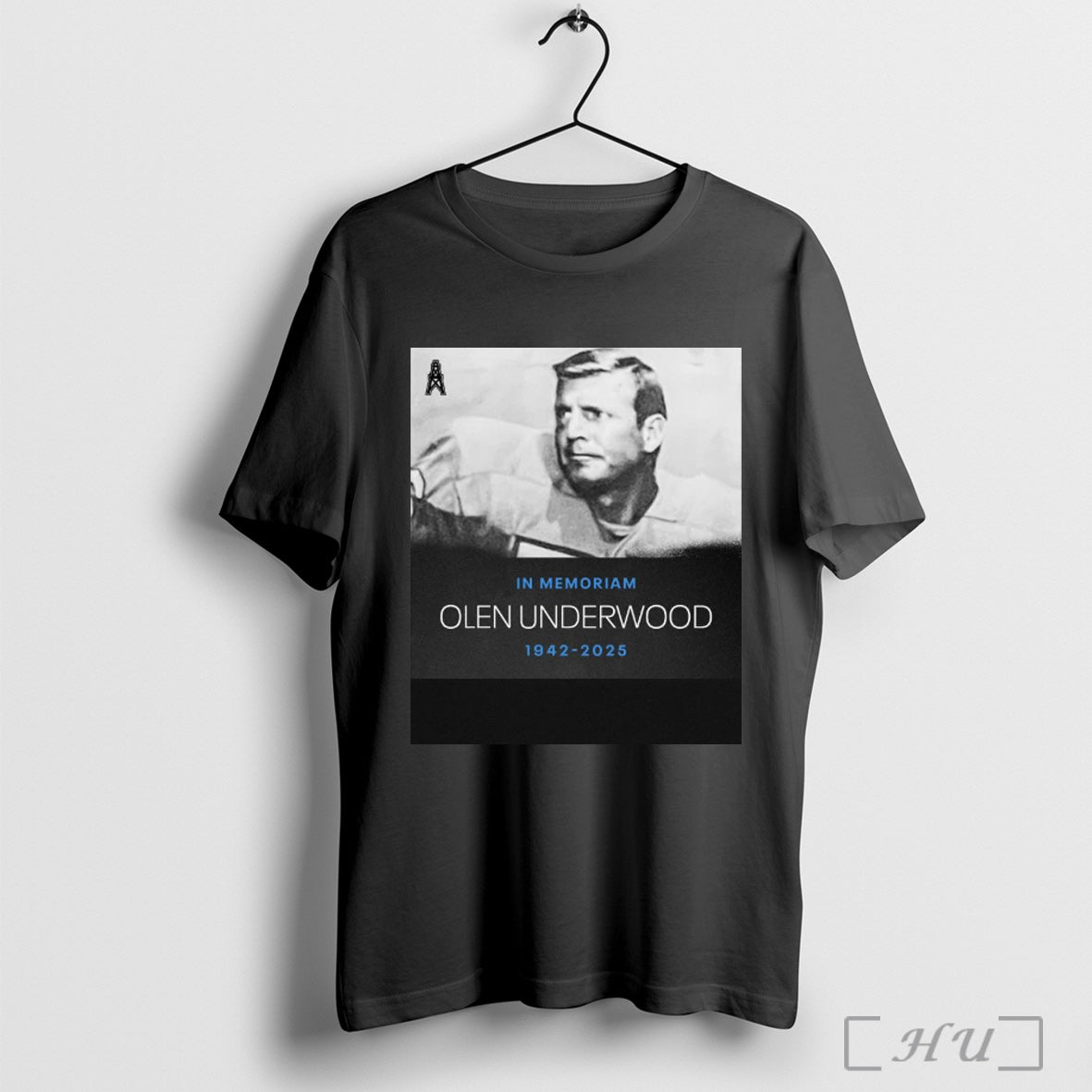 Trending Poster The Tennessee Titans Organization Mourns The Loss Of Former Oiler Olen Underwood 1942 2025 T Shirt Sweatshirt