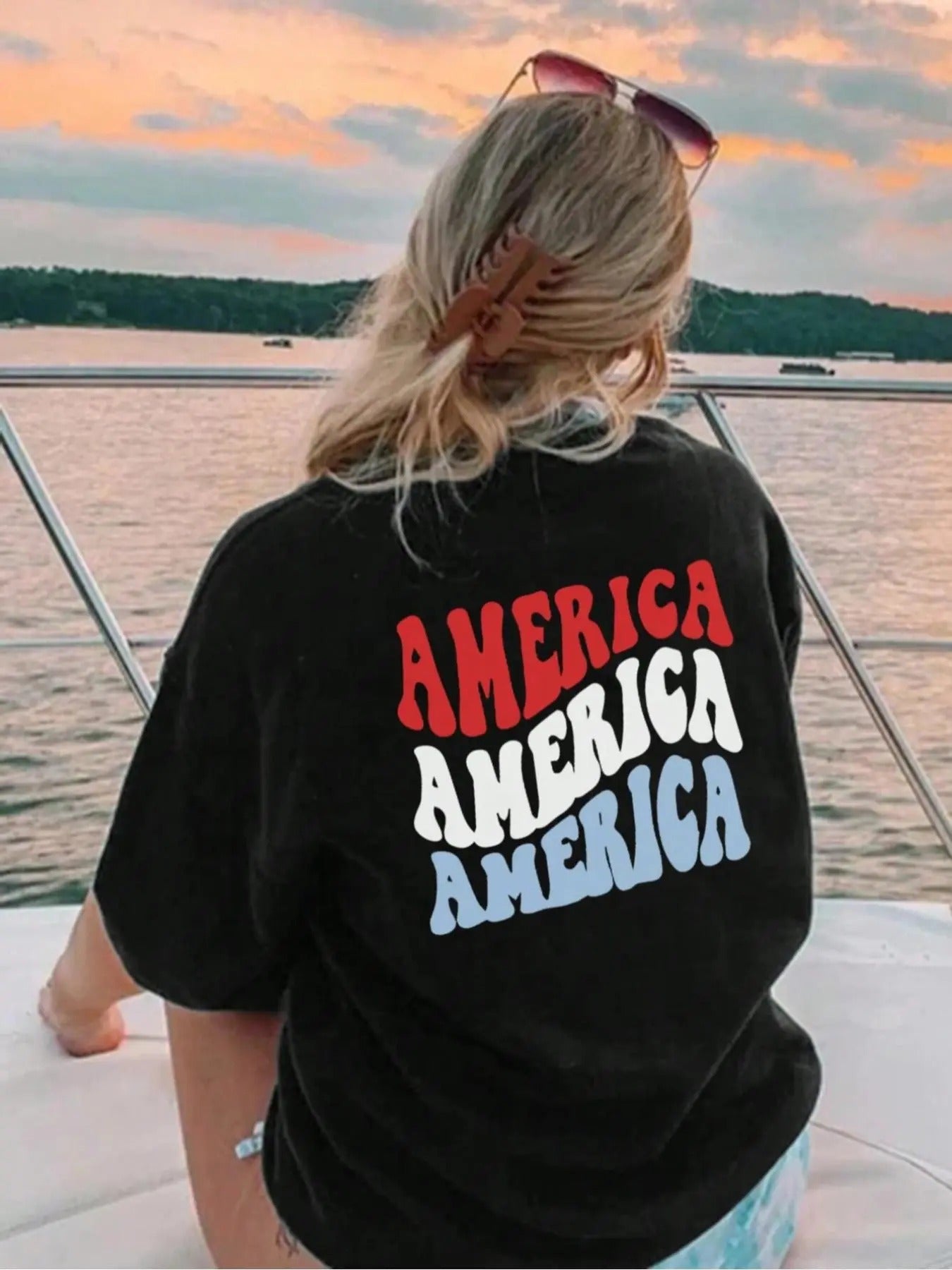 Women's "AMERICA" Letter Print Round Neck Tee, Casual Short Sleeve T-shirt for Daily Wear, Graphic Tees, Ladies All...