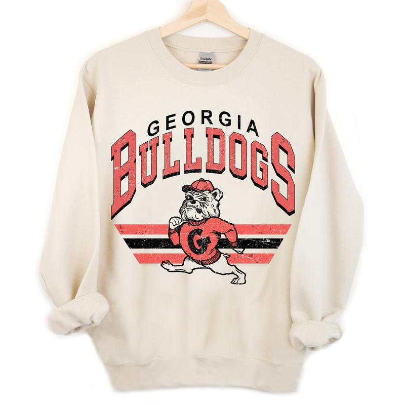 Georgia Bulldogs Vintage Football NCAA sweatshirt , The University of Georgia Unisex Vintage NCAA sweatshirt , Classic Football sweatshirt , Gifts For Football Fan Sport