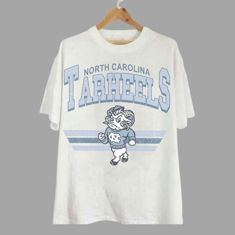 North Carolina Tar Heels Vintage NCAA Sweatshirt, Unisex Tar Heels Football Shirt, Classic Sport Hoodie Gift, Football Fans, Cotton T-Shirt, Hoodie