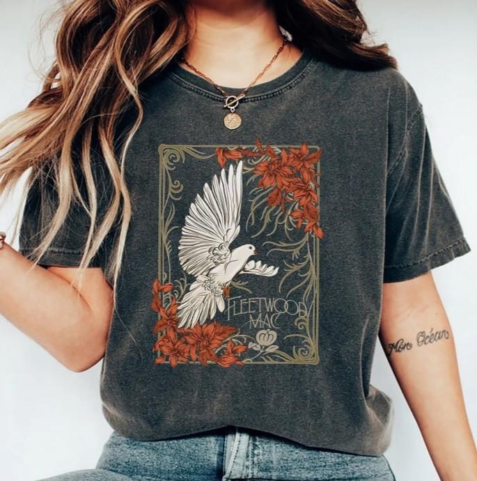 Fleetwood Mac Dove Shirt t-Shirt, Vintage Fleetwood Mac Band Shirt t-Shirt