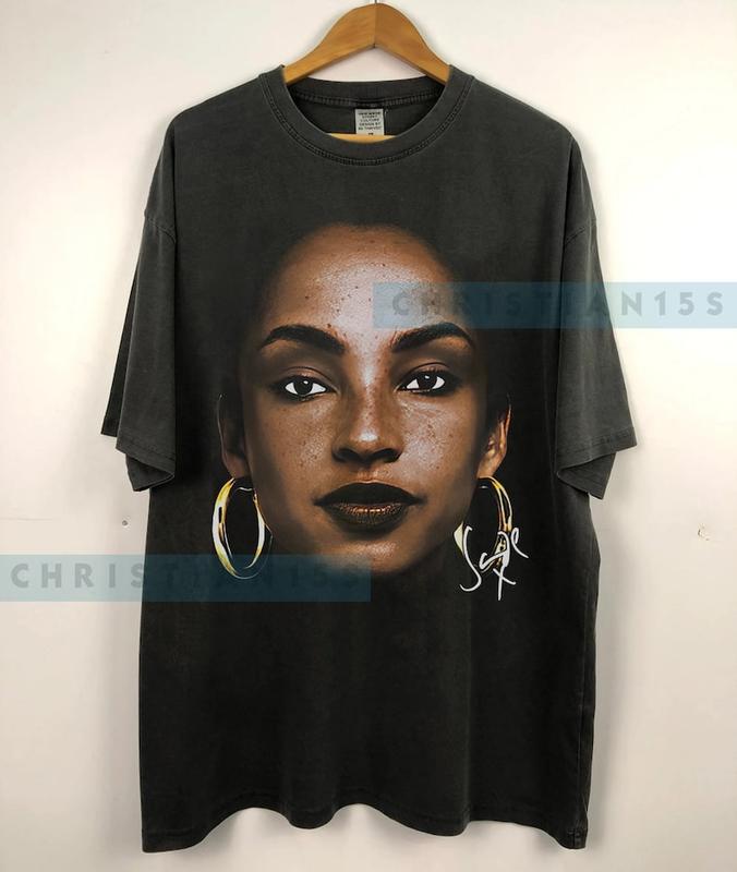 Retro Sade  Shirt, Sade Fan Gift Unisex T-shirt, Sade  Tour Shirt, Sade  World Tour, Sade shirt Gift for men women unisex tshirt - Unisex T-Shirt, Hoo
