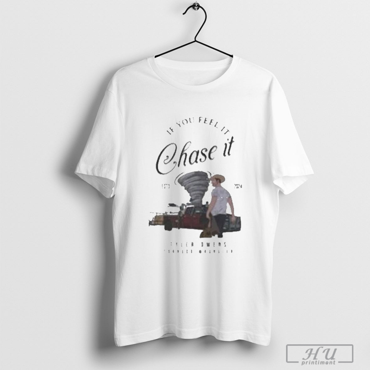Original Tyler owens Twisters if you Feel it Chase it T-shirt, Tornado Wrangler T-shirt Hoodie Sweatshirt | TeeSparky.com