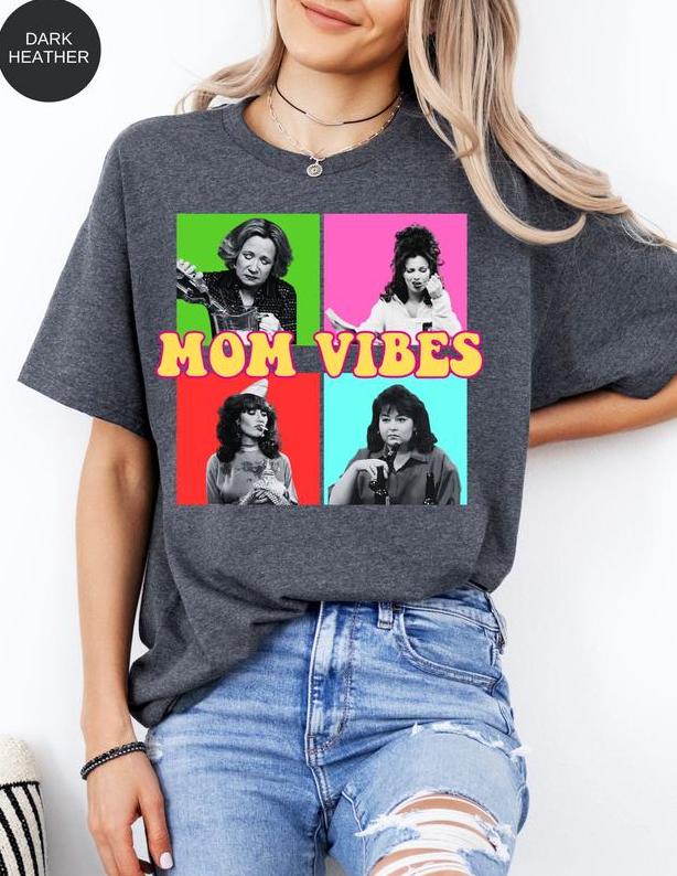 90Ã¢â‚¬â„¢s Mom Vibes Vintage Funny Mom T-Shirt, Retro Funny Mom T-Shirt, Mom Life Unisex Gildan Shirt Top Womenswear