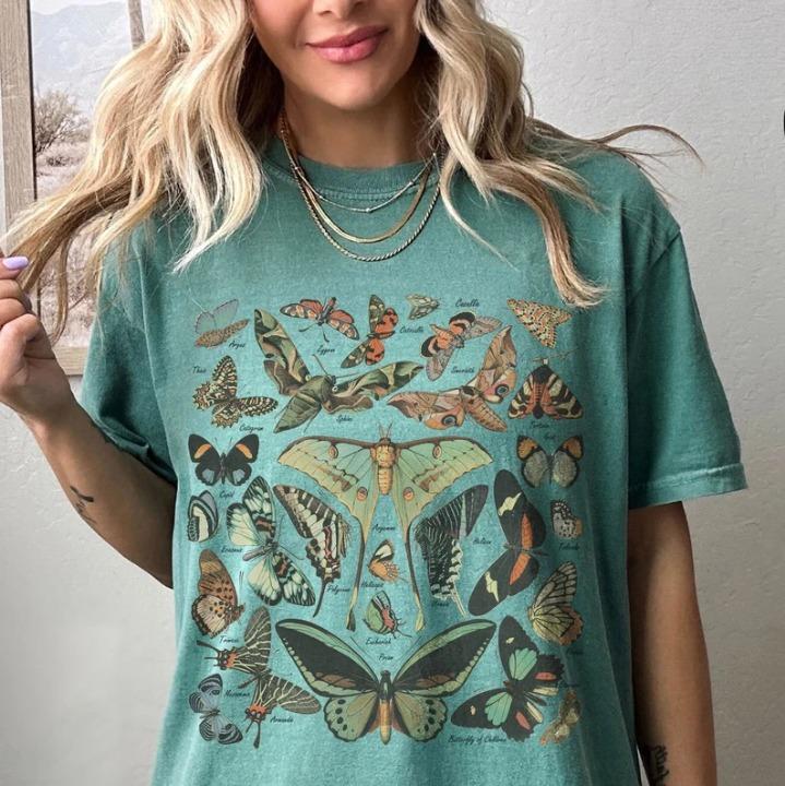 Vintage Butterfly & Moth T-Shirt, Cottagecore Aesthetic Tee, Nature-Inspired Shirt, Gift for Women, Crew Neck, Trending T-shirt
