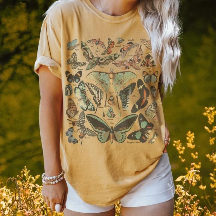Vintage Butterfly & Moth T-Shirt, Cottagecore Aesthetic Tee, Nature-Inspired Shirt, Gift for Women, Crew Neck, Trending T-shirt