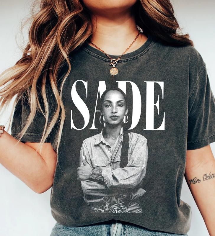 90s Vintage Sade Shirt, SADE Tour Crewneck Tshirt, Sade Pop Music Fan Shirt, Sade World Tour, Sade Pop Music Shirt, Sade Album Shirt, Sade Kiss of Lif